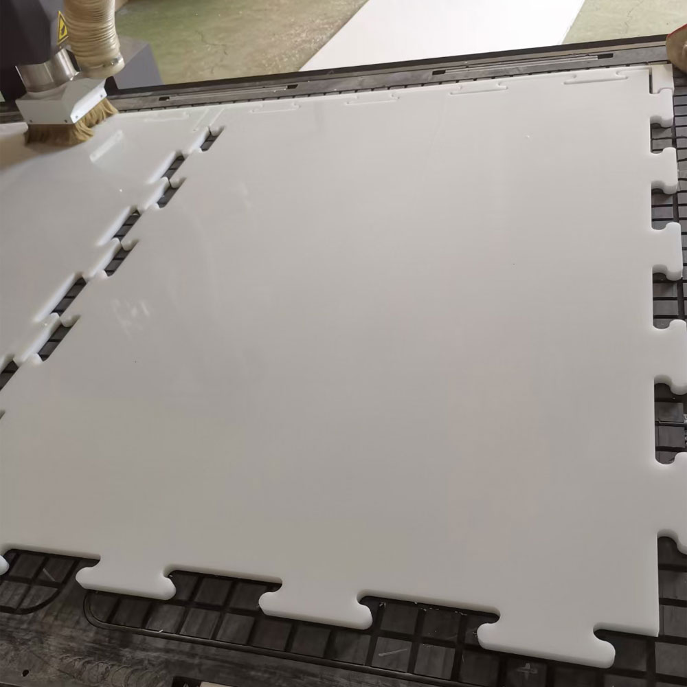 Plat Tahan Haus Polimer Tinggi