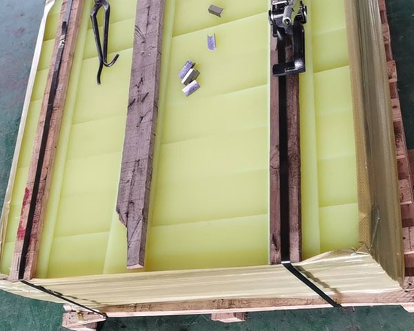 Lembaran poliuretana