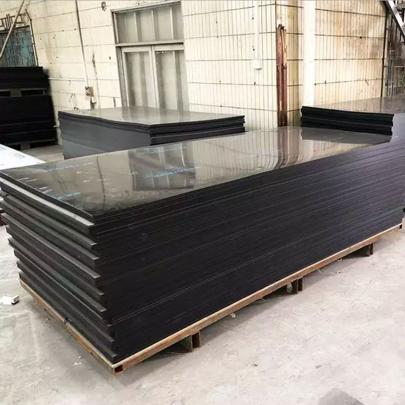 Pembinaan X Tikar Tanah