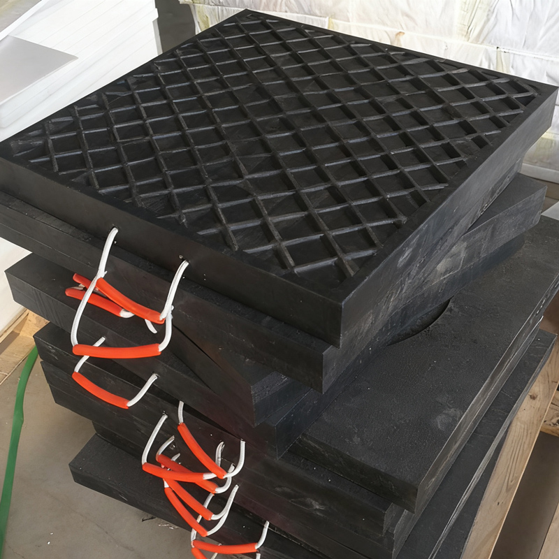 Pad Outrigger Kren Polietilena