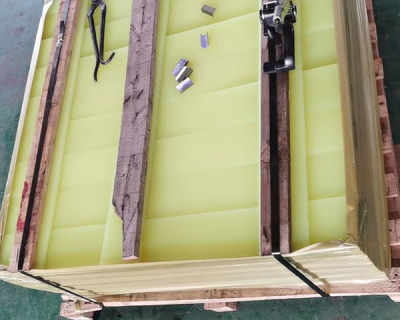 Lembaran poliuretana