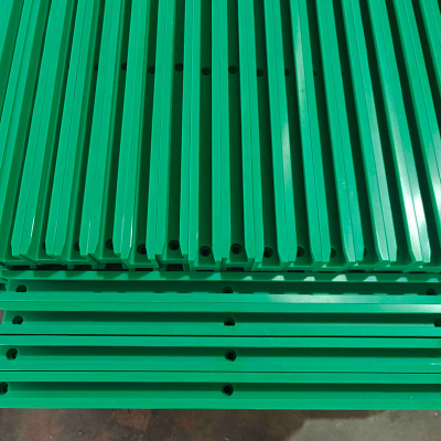 Panduan Rantaian Penghantar Gelongsor UHMWPE